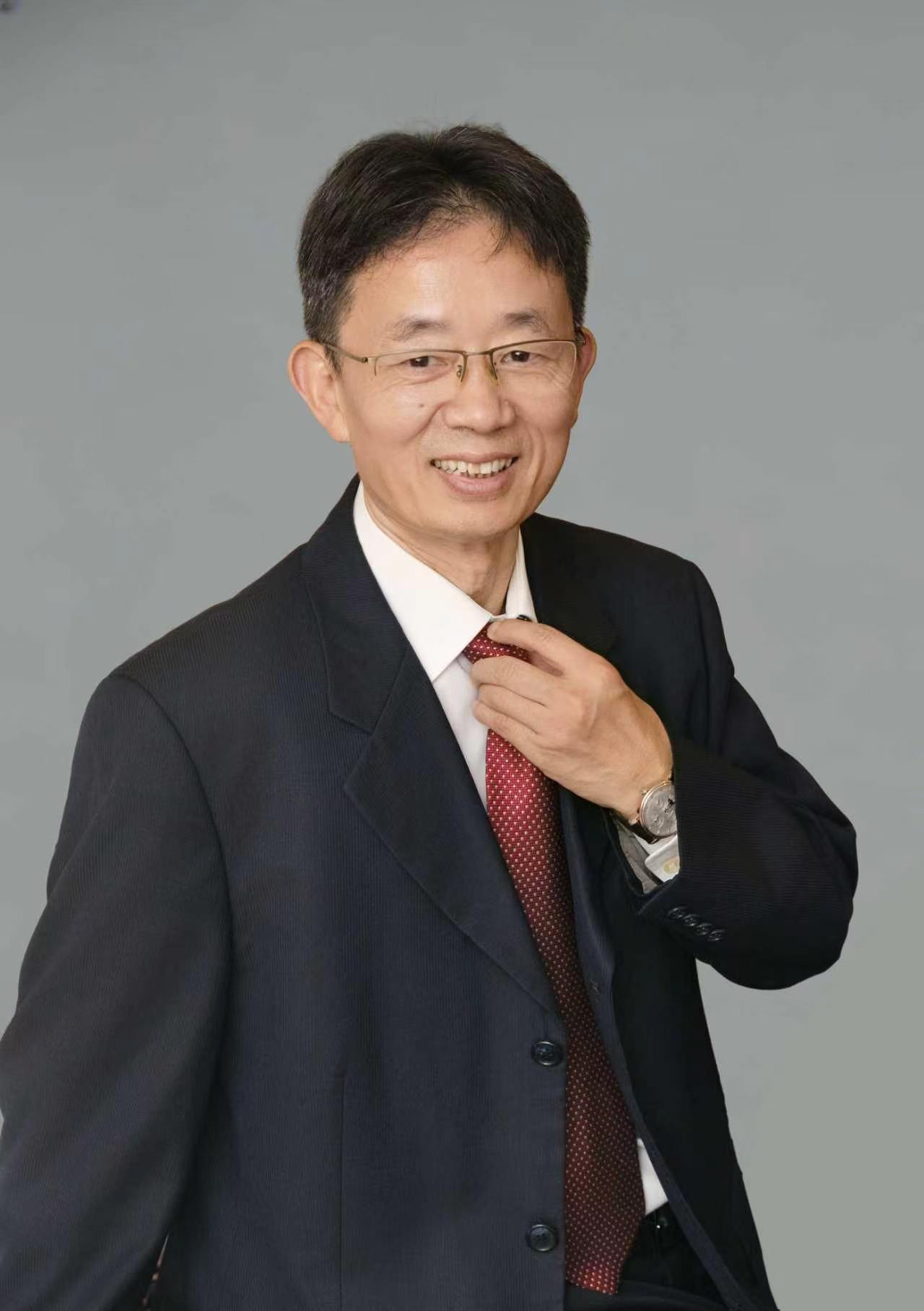 李启军